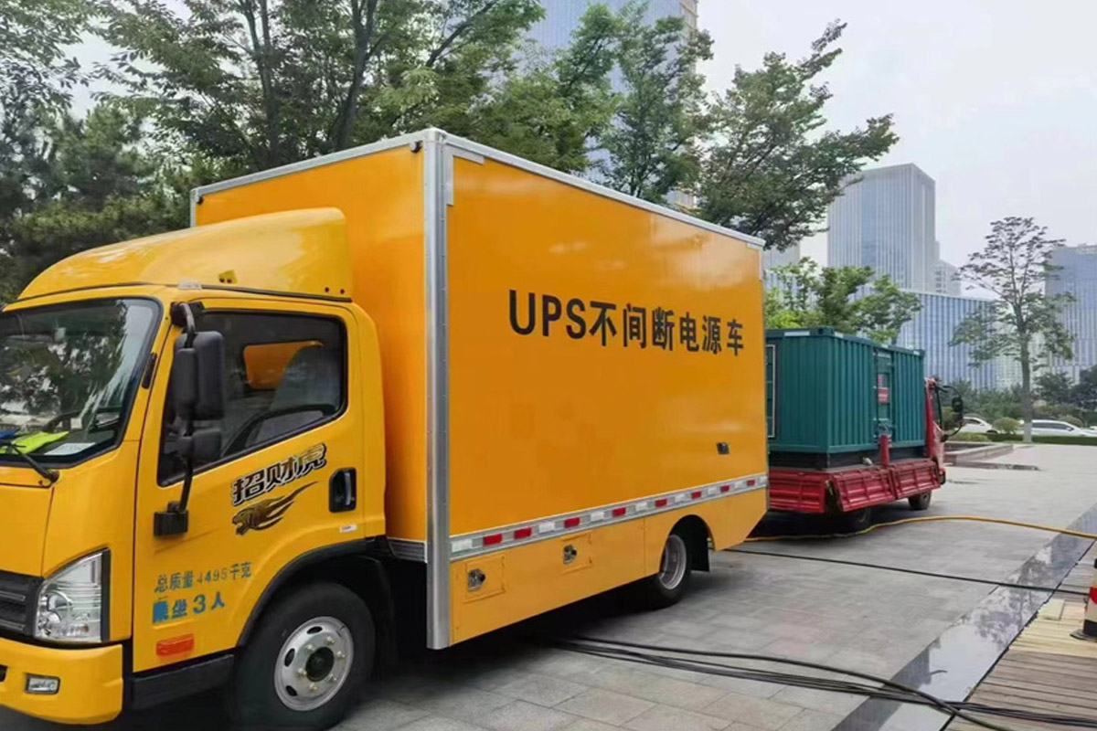 师宗发电机租赁施工现场